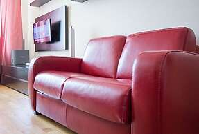 Apartlux on Ploshchad Pobedy