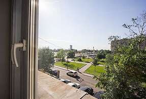 Apartlux on Ploshchad Pobedy