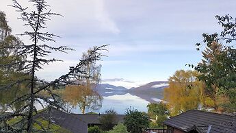 Linnhe Lochside Holidays