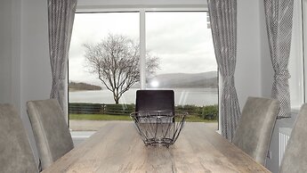 Linnhe Lochside Holidays