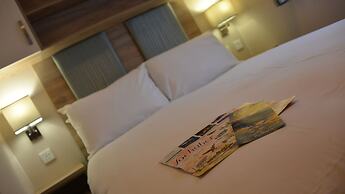 Linnhe Lochside Holidays