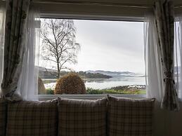 Linnhe Lochside Holidays