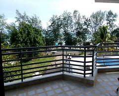 Rayong by Milanee