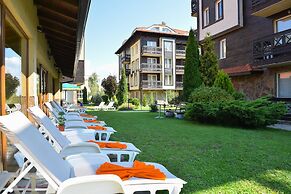 Bojur & Bojurland Apartment Complex