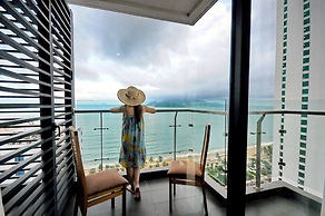 Holi Beach Apartments