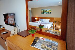 Holi Beach Apartments