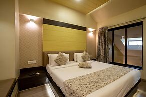 Zaras Resort