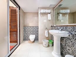 Zaras Resort