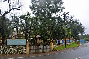 Zaras Resort