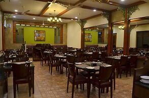 Zaras Resort
