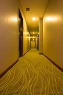 Prince 33 Hotel