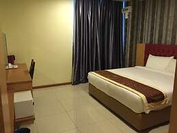 Prince 33 Hotel