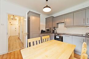 your place - Ballsbridge Court