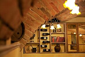 Apartments Hiša Pod Gradom