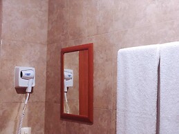 Hotel Real Colonial