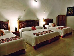 Hotel Real Colonial