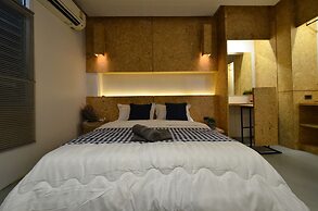 Hugger Hostel
