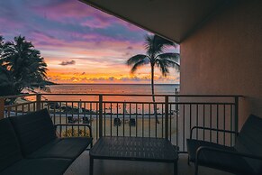 Moana Sands Lagoon Resort - Adults Only
