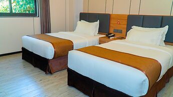 Vienna Hotel (Newly Renovated 2025)