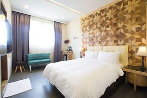 Puli story house
