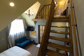 Puli story house