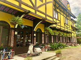 Puli story house