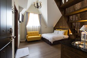 Puli story house