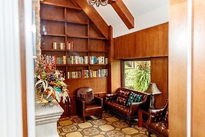 Puli story house