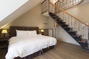 Puli story house