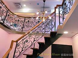 Puli story house
