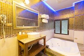 Puli story house