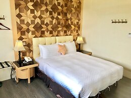 Puli story house