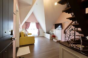 Puli story house
