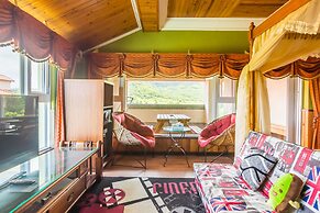 Kenting Maya House B&B