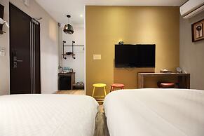 Midori Hostel