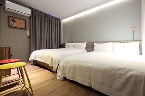 Midori Hostel