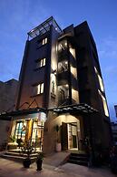 Midori Hostel