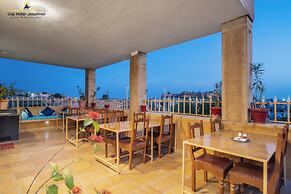 Gaji Hotel