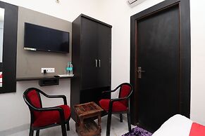 Hotel Aaradhya Residency