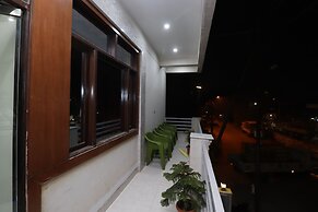 Hotel Aaradhya Residency