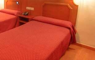 Hotel Torrezaf