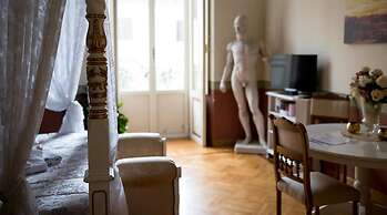 Nerva Accommodation Cavour