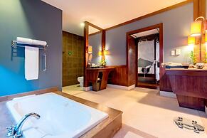 Angkor Palace Suite & Villa