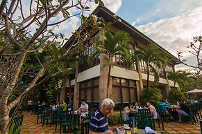 Angkor Palace Suite & Villa