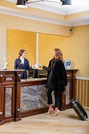 KMM Hotel