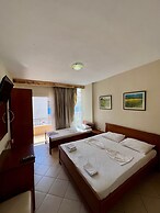 Hotel Veli