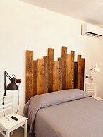 Black Market Hotel