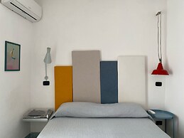 Black Market Hotel