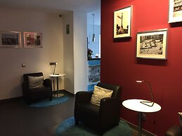 Hostal Apolo