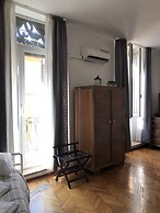 Ai Leoni